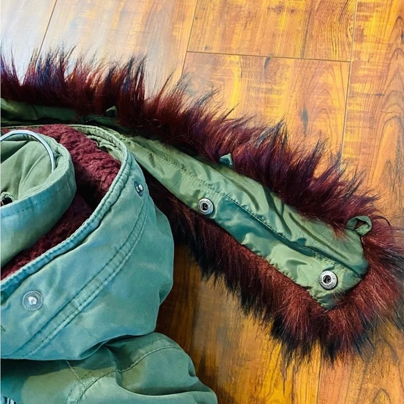 Abercrombie Kids Girl Parka - Picture 6 of 8